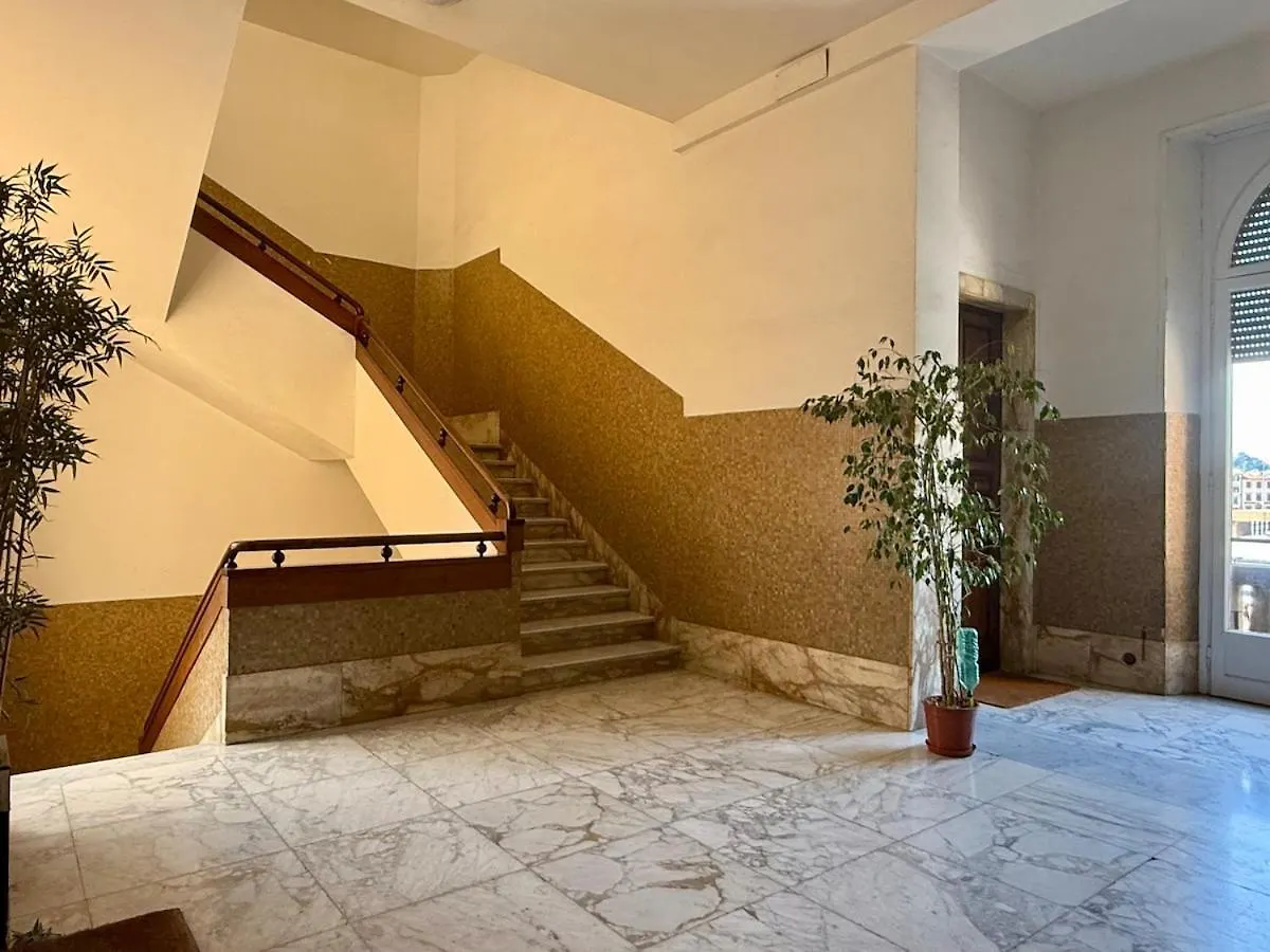 Apartment Casa Ugo Topazio 101 In The Historic Center Florence