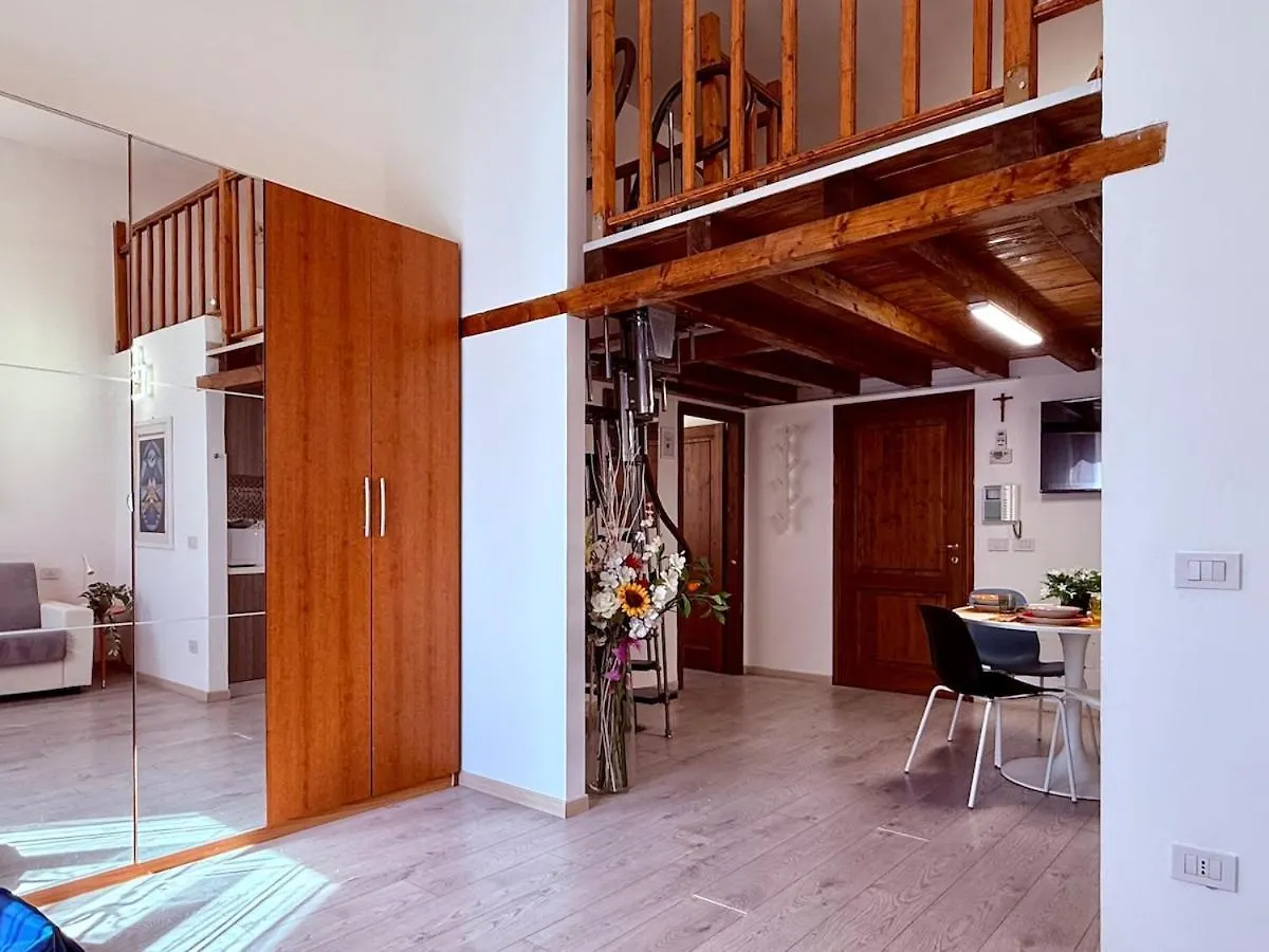 Casa Ugo Topazio 101 In The Historic Center Florence Italy
